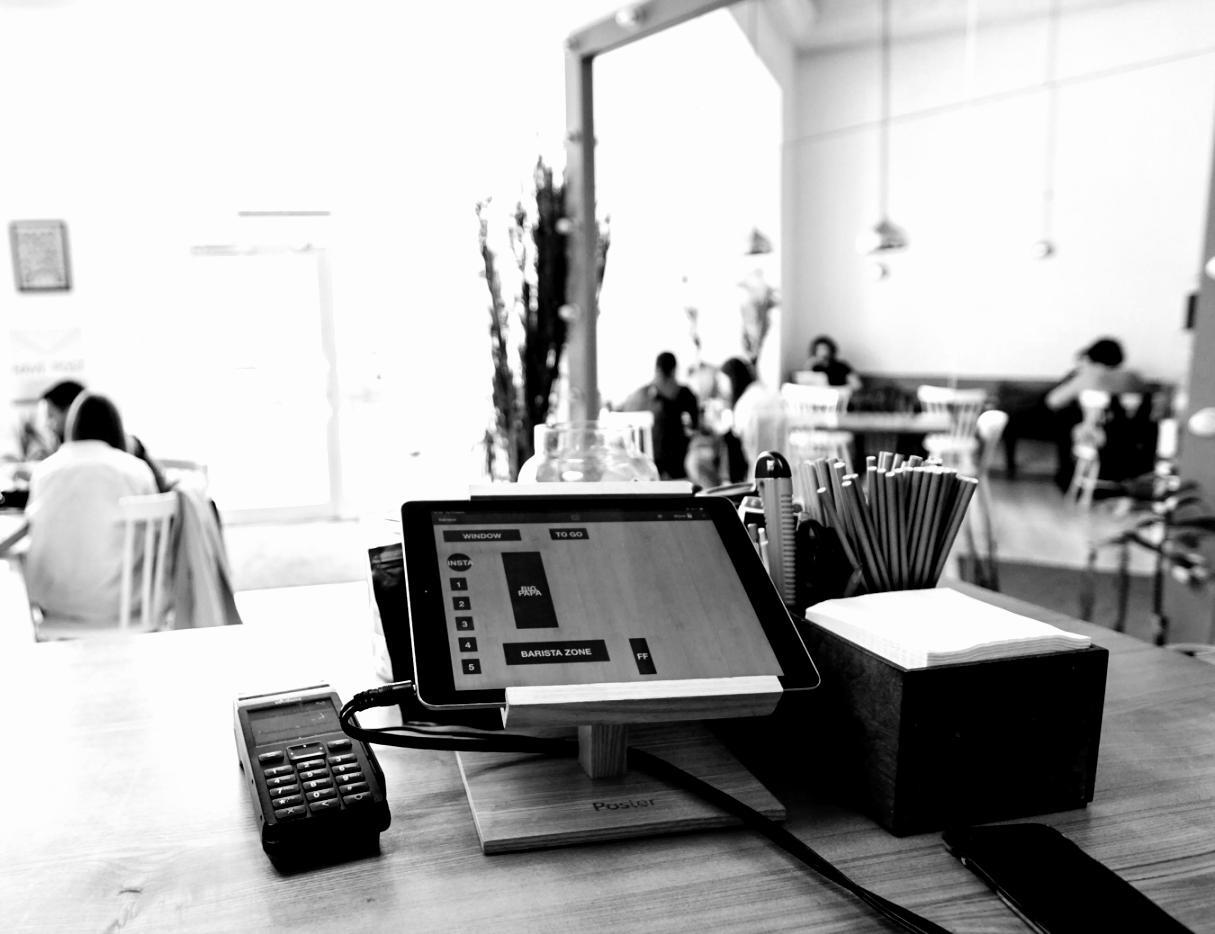 Il team delithraveno durante una masterclass di makeup teatrale